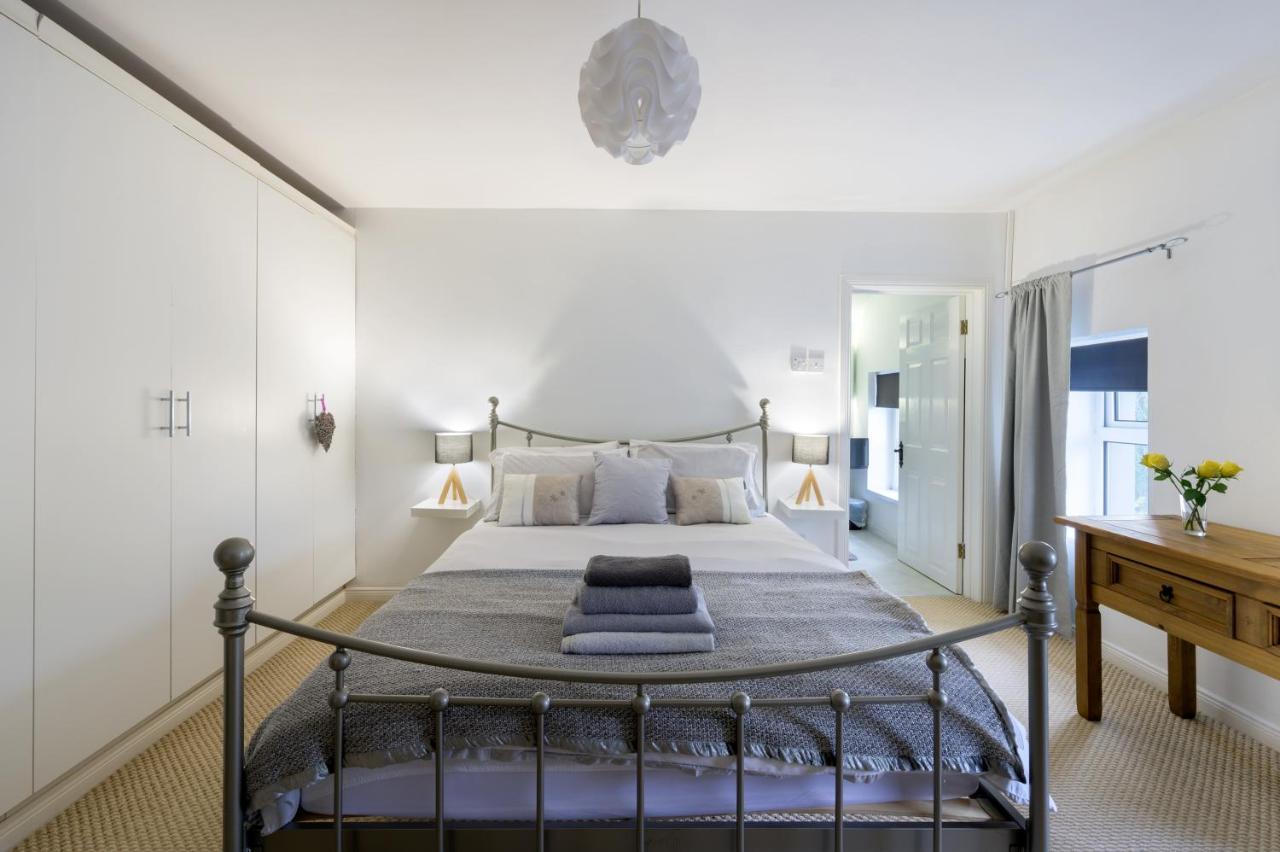 Willow House Bed & Breakfast And Orchard Studios Self Catering 리머배디 외부 사진