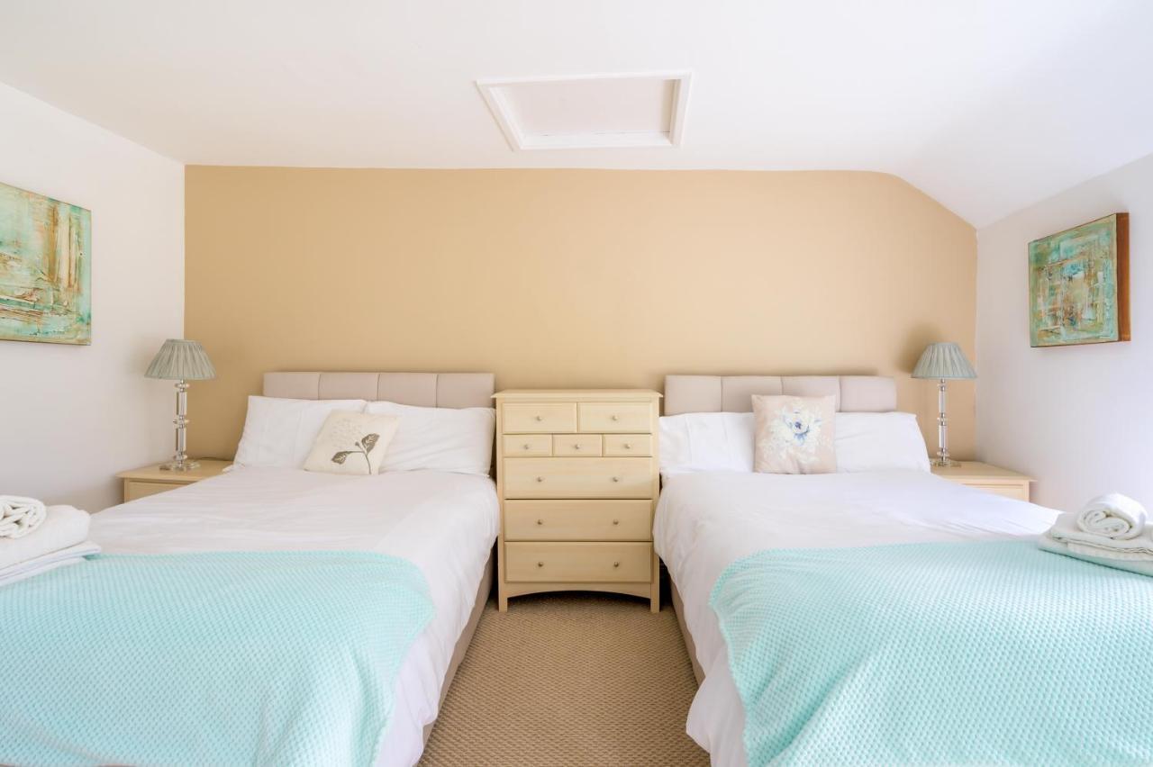 Willow House Bed & Breakfast And Orchard Studios Self Catering 리머배디 외부 사진