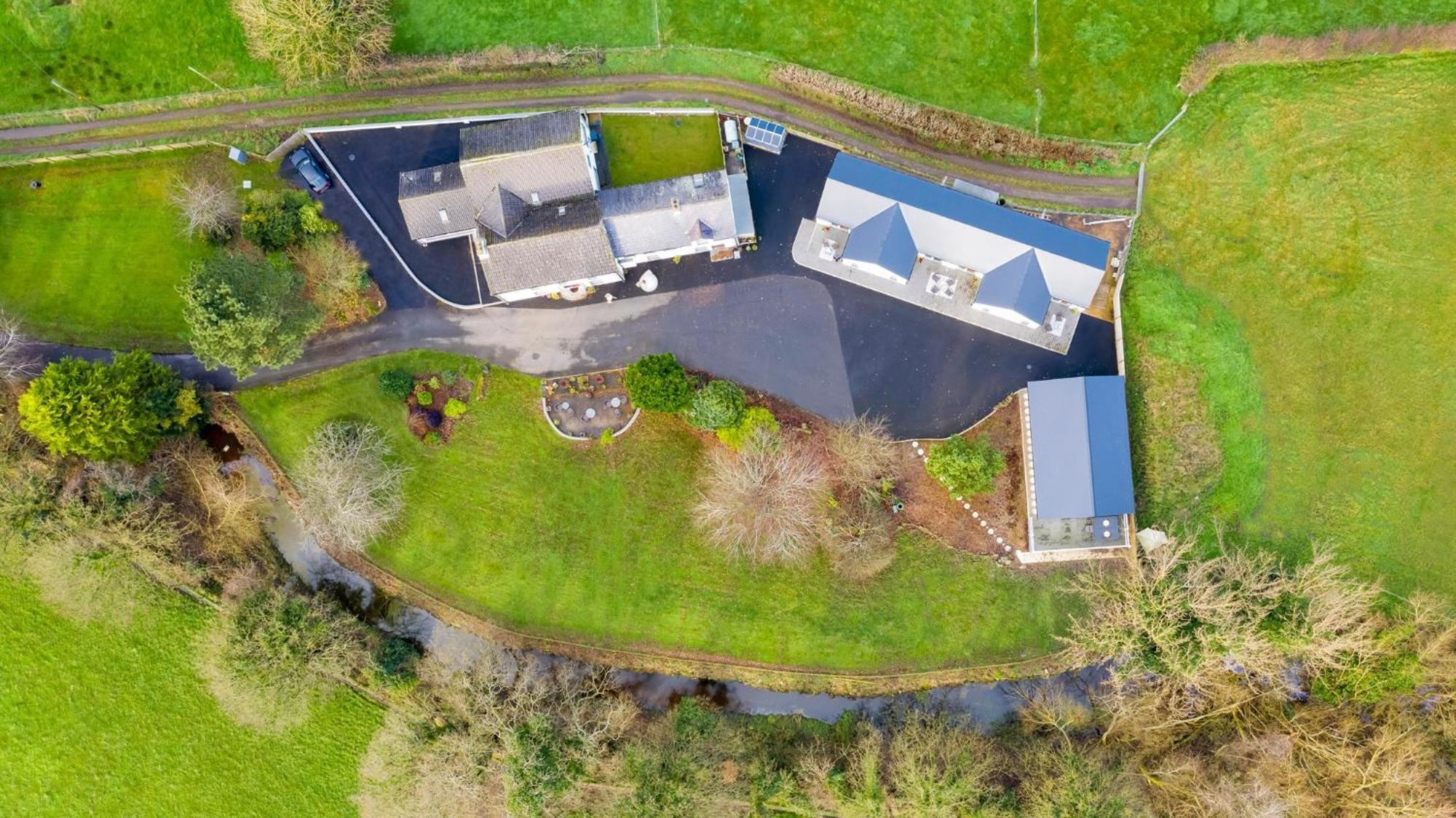 Willow House Bed & Breakfast And Orchard Studios Self Catering 리머배디 외부 사진
