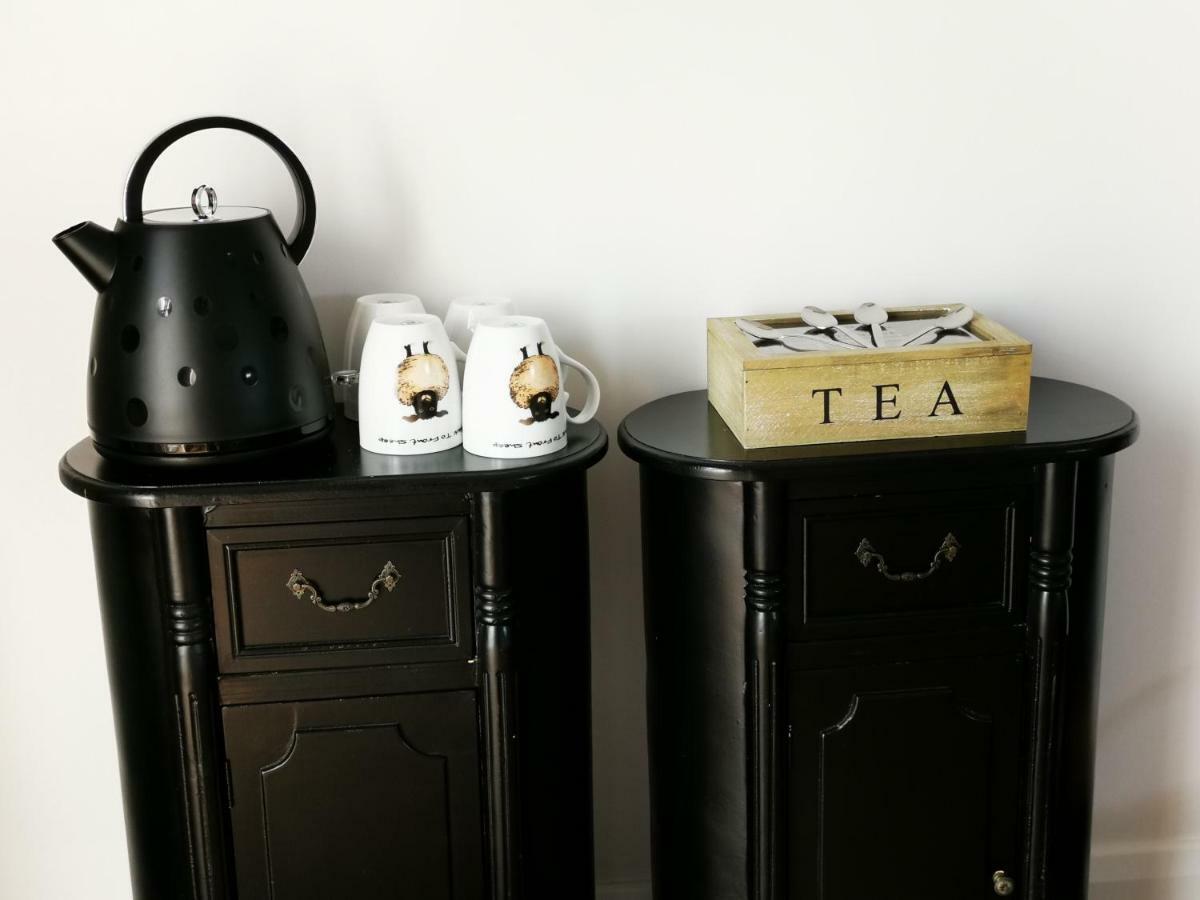 Willow House Bed & Breakfast And Orchard Studios Self Catering 리머배디 외부 사진